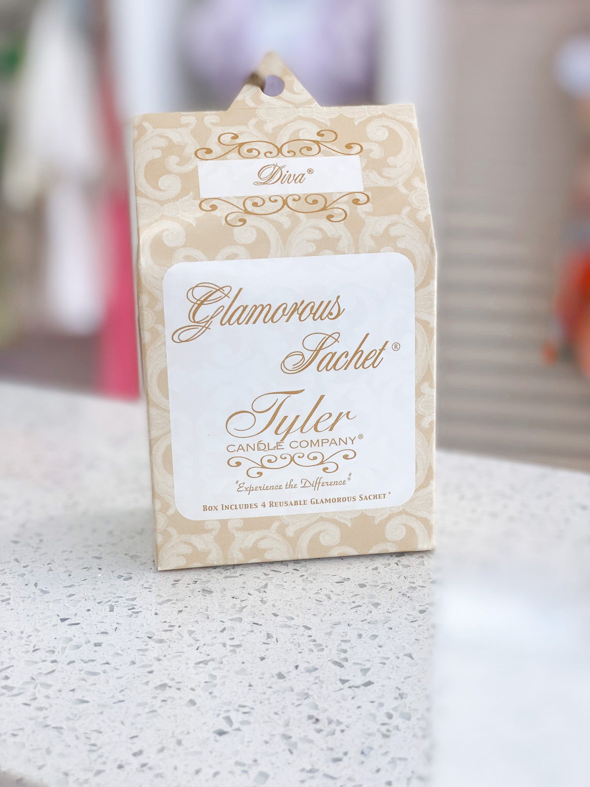 GLAMOROUS SACHET (DIVA)