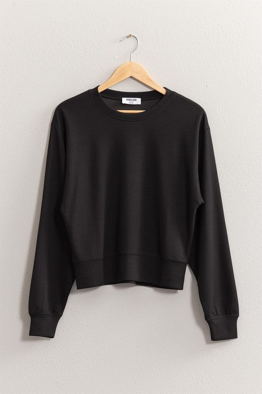 CLASSIC BLACK CREWNECK SWEATSHIRT